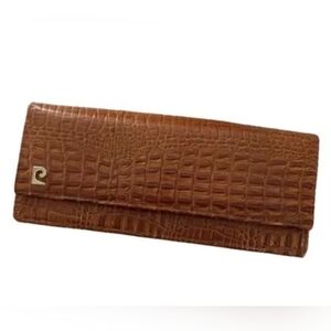 Vintage Pierre Cardin Bag/Clutch in Hazelnut Cocodrile Leather Removable Chain.